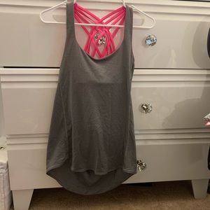 Lululemon Loose tank top with a built in bra